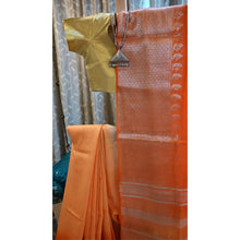 Saanvi, a shaded linen saree with broad zari border