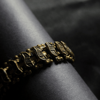 Dokra Rustic Petal Bracelet