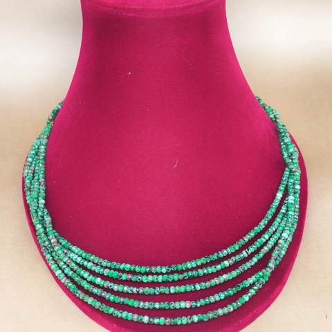 Green metal beads-layered Necklace