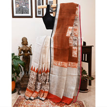 Sriya, a linen saree