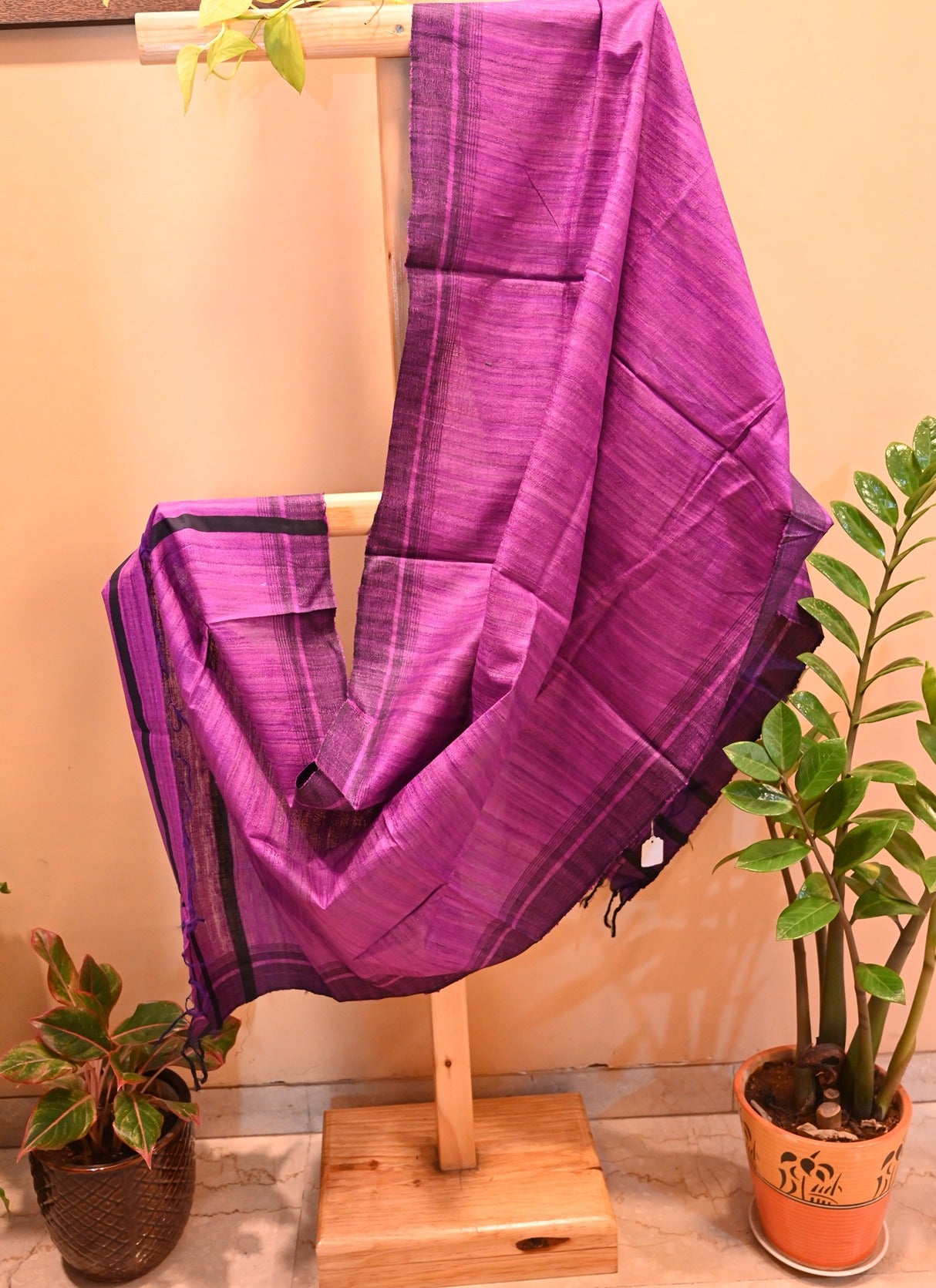 Dark pink Tussar Ghicha silk Dupatta with a black border