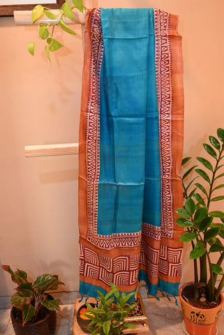 Tussar silk Dupatta geometric print and tassels on side borders