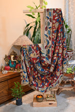 Hand -painted Kalamkari Dupatta with floral print