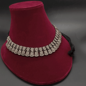 Banjara Choker