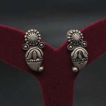 Banjara Stud Earrings