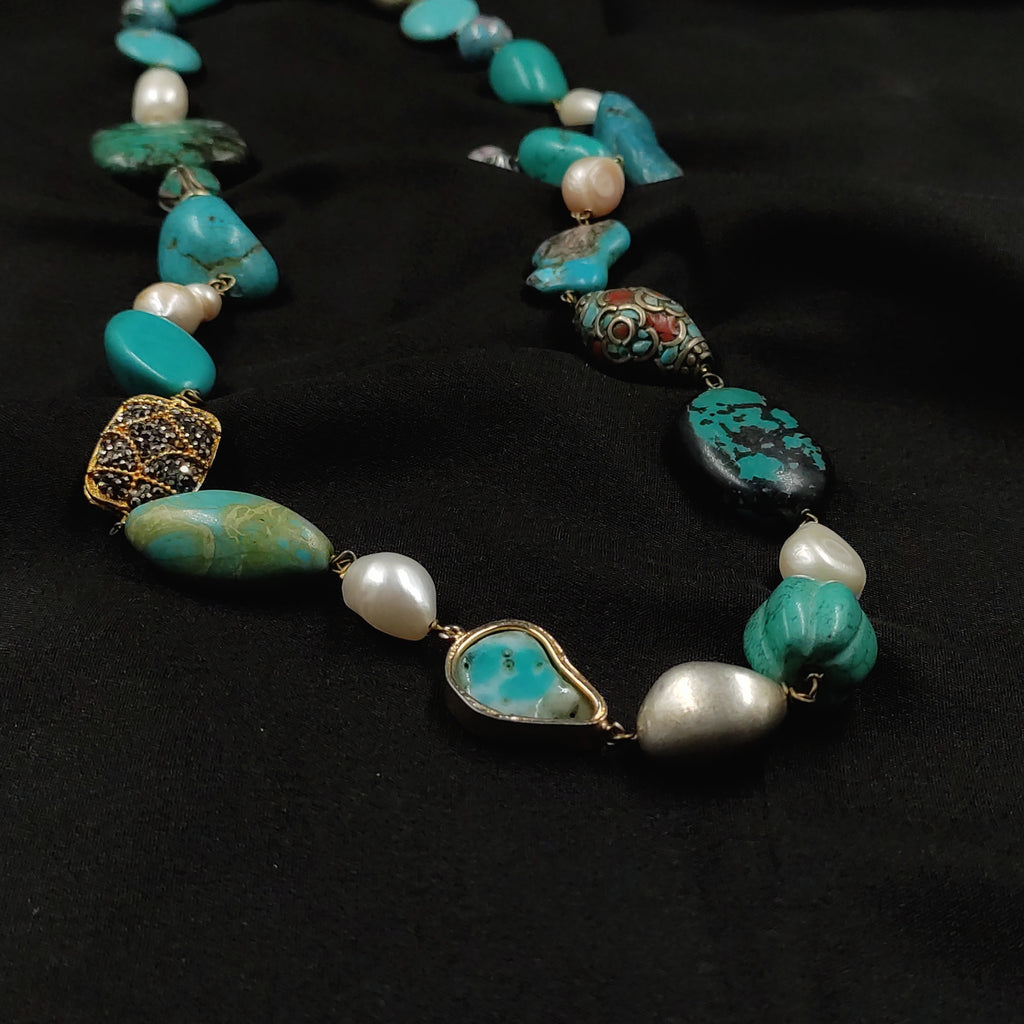Turquoise necklace with shell pearls – The Artisan Foundation